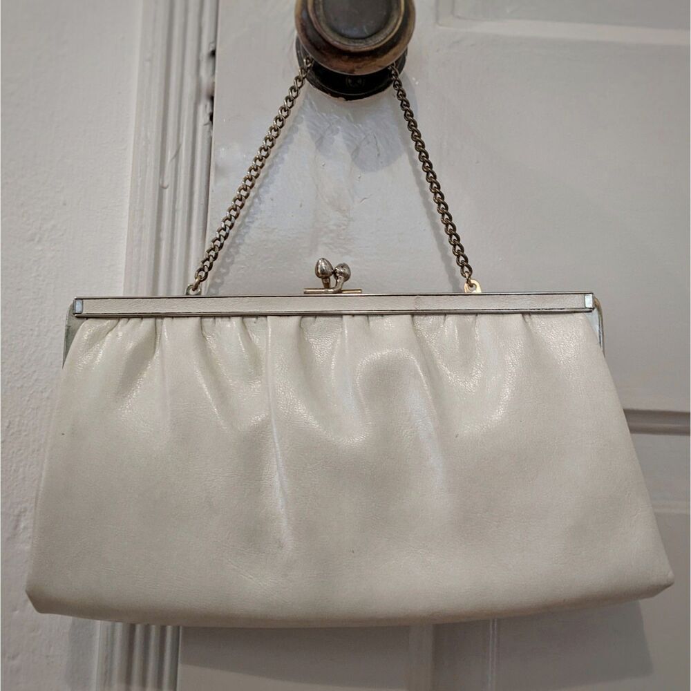 Vintage 50s/60s Andé Pearlescent Leather / Faux Leather Evening Bag Chain Clutch